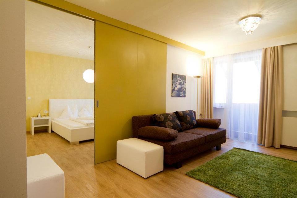 Felderer Boutiquehotel Caldaro Esterno foto