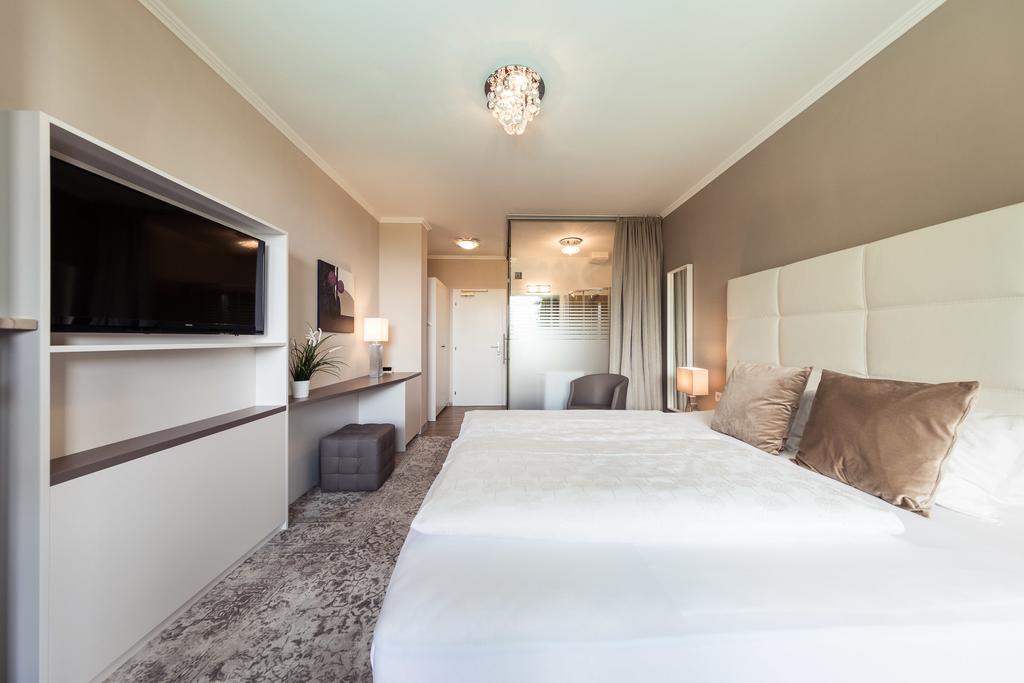 Felderer Boutiquehotel Caldaro Esterno foto