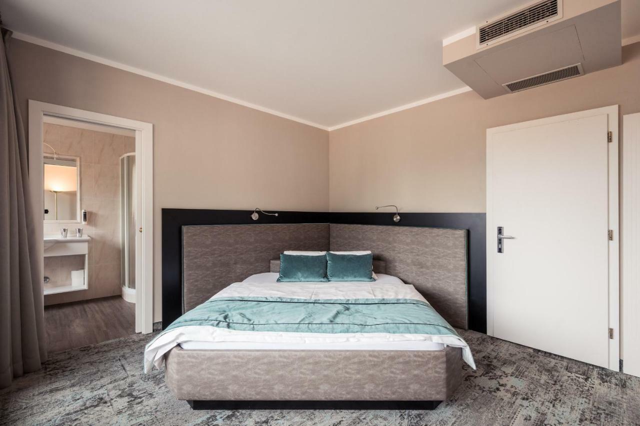 Felderer Boutiquehotel Caldaro Esterno foto